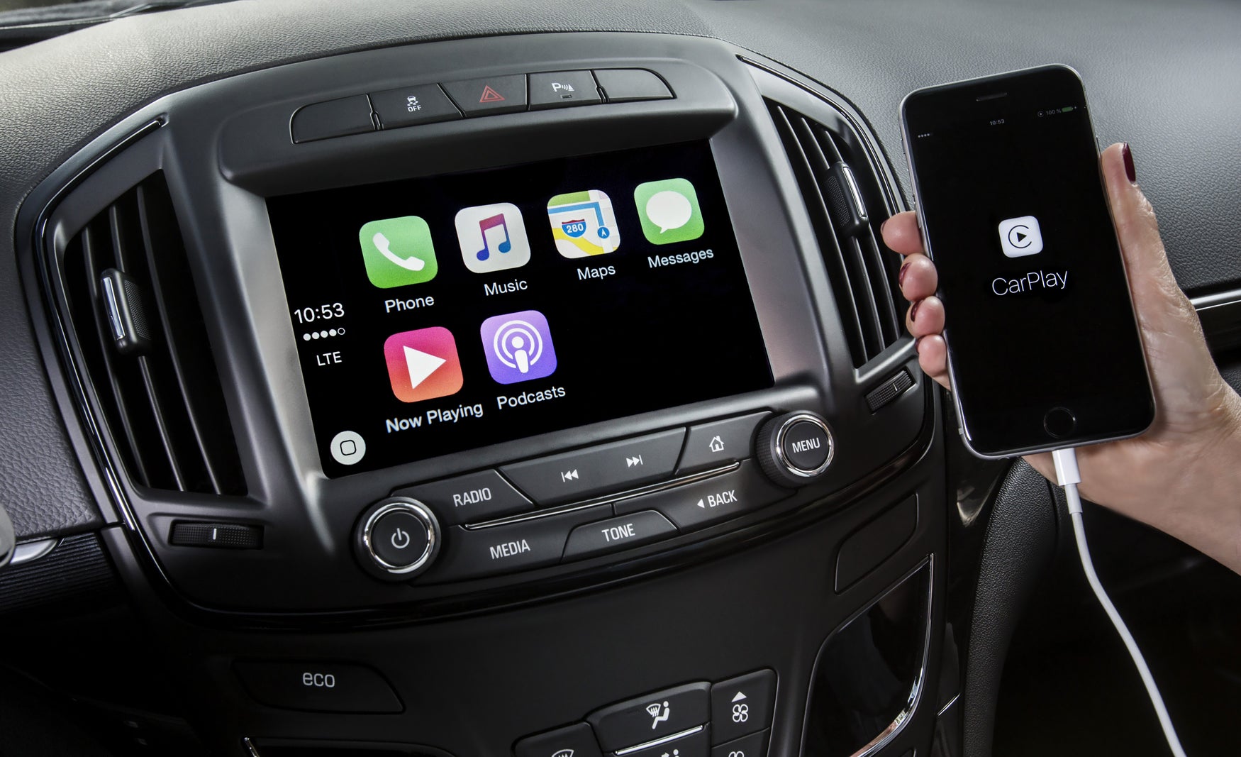 What is Apple CarPlay and how does it work? | heycar